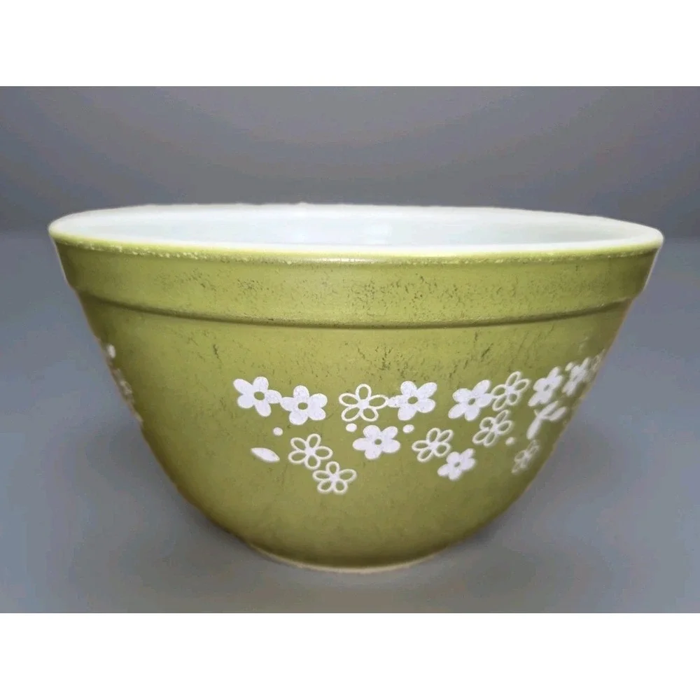 Vintage Pyrex Spring Blossom Crazy Daisy Green Mixing Bowls 401 402 403